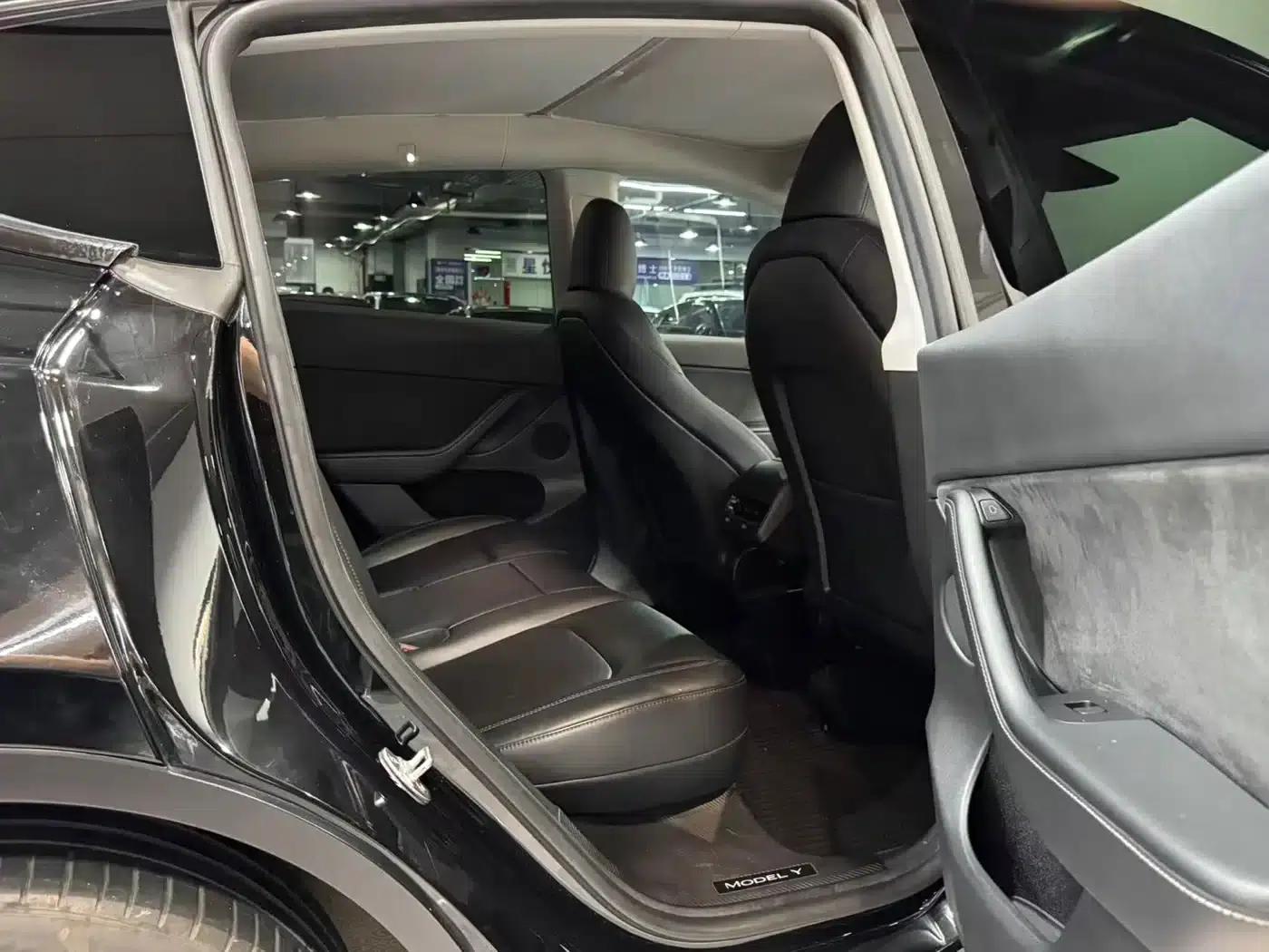 Model Y 2022 Facelift Rear-Wheel Drive Version — миниатюра 11
