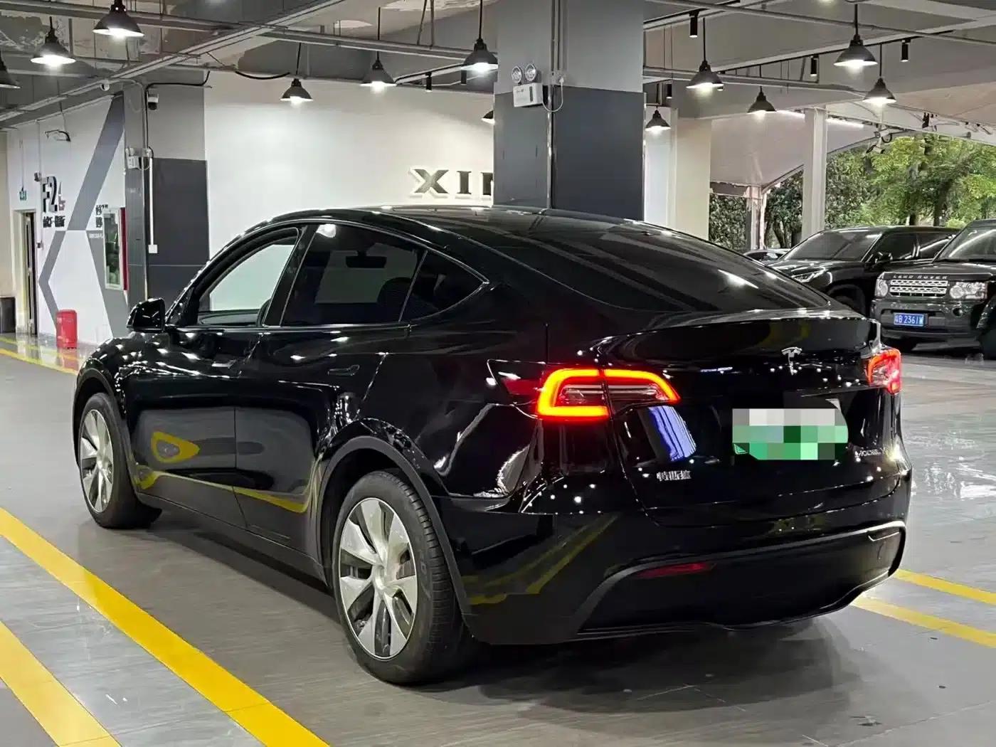 Model Y 2022 Facelift Rear-Wheel Drive Version — миниатюра 6