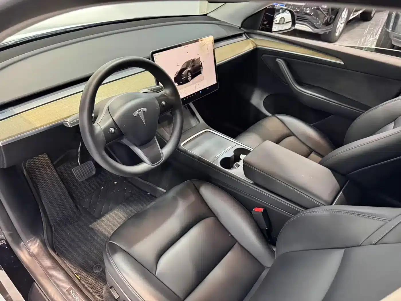 Model Y 2022 Facelift Rear-Wheel Drive Version — миниатюра 7
