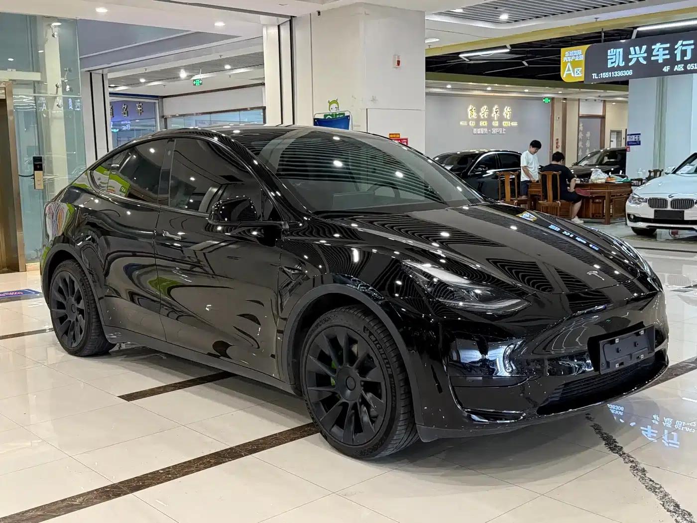 Model Y 2022 Facelift Rear-Wheel Drive Version — миниатюра 3