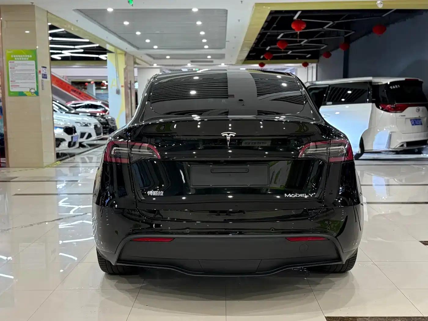 Model Y 2022 Facelift Rear-Wheel Drive Version — миниатюра 7