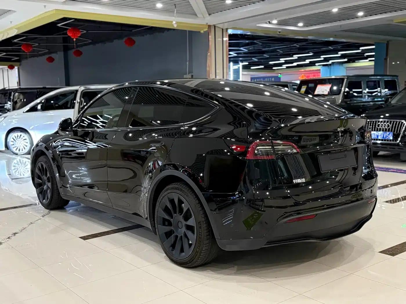 Model Y 2022 Facelift Rear-Wheel Drive Version — миниатюра 8