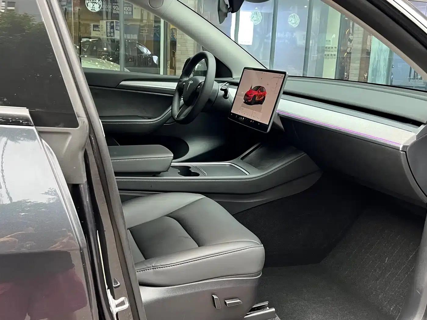 Model Y 2024 Rear-Wheel Drive — миниатюра 5