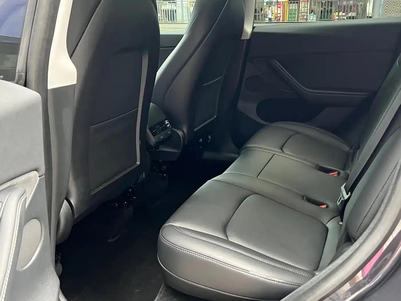 Model Y 2024 Rear-Wheel Drive — миниатюра 10