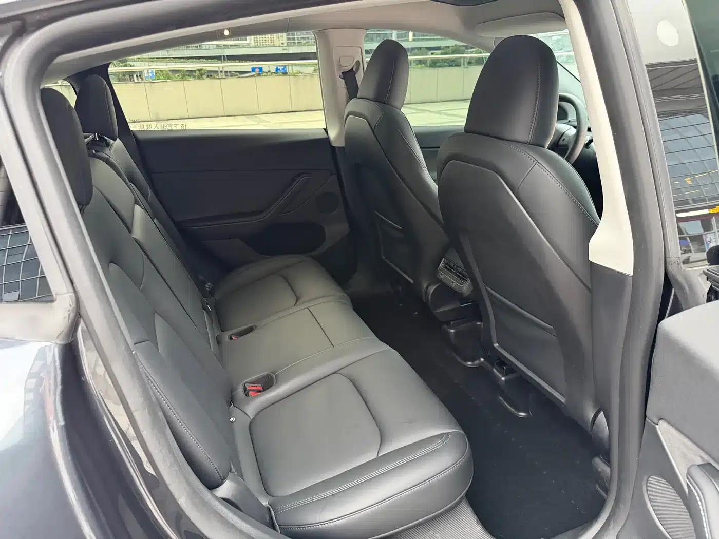Model Y 2024 Rear-Wheel Drive — миниатюра 8