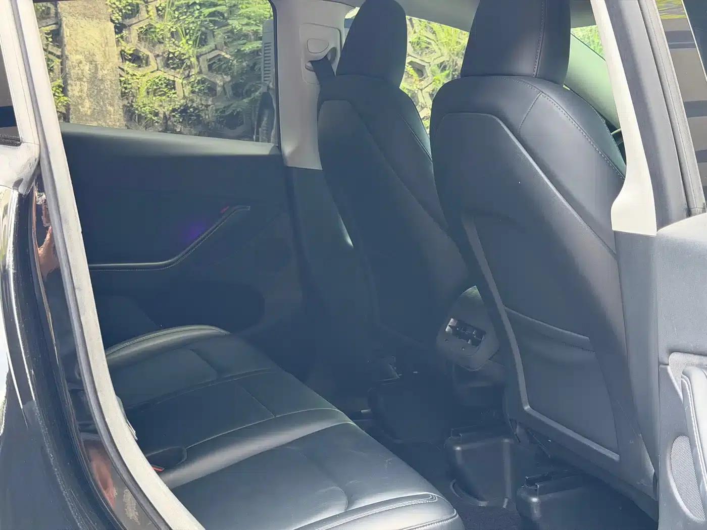 Model Y 2022 Rear-Wheel Drive — миниатюра 7