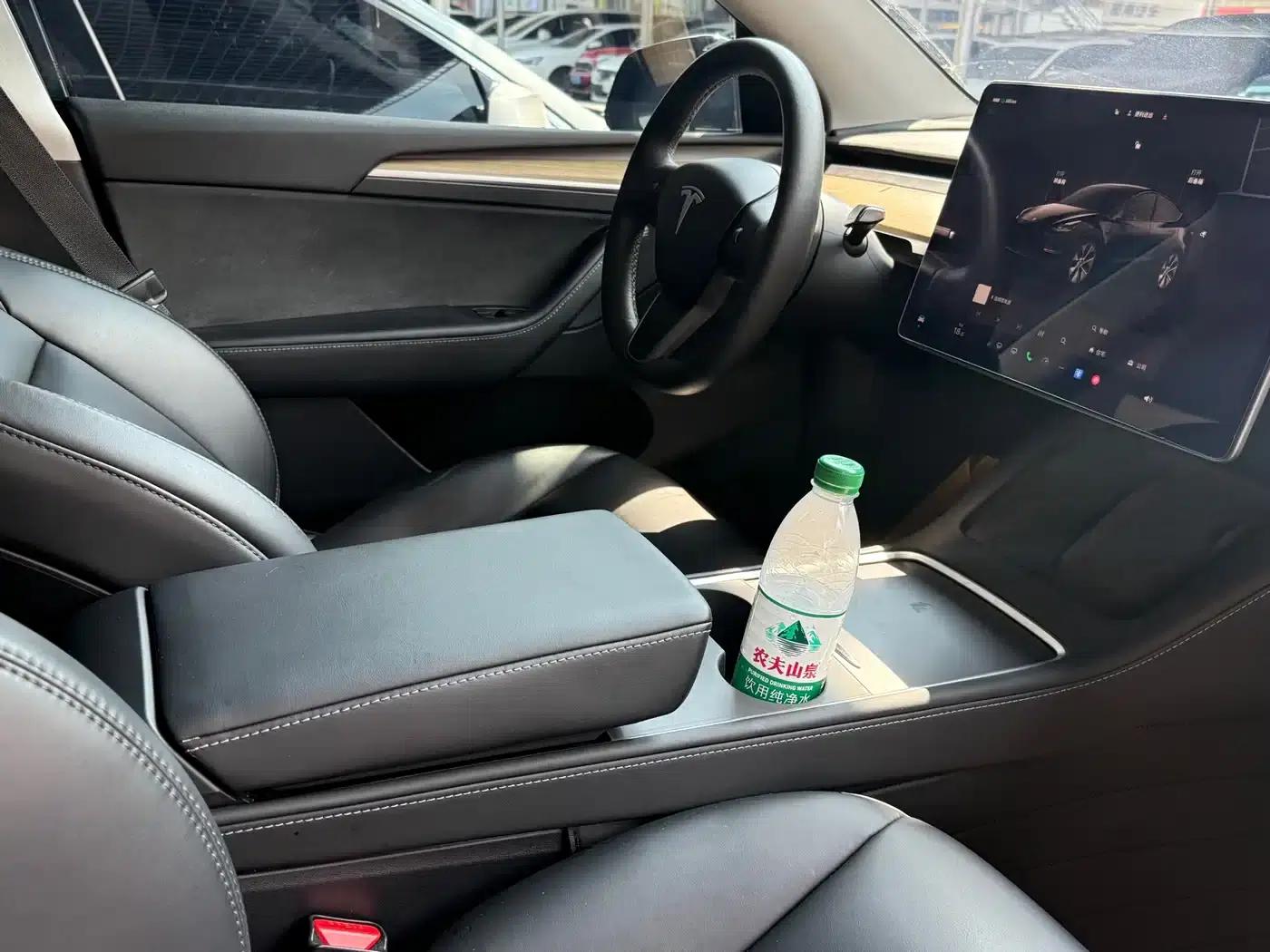 Model Y 2022 Facelift Rear-Wheel Drive Version — миниатюра 5