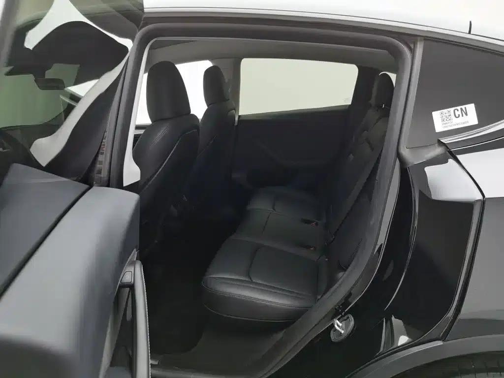 Model Y 2023 Long Range All-Wheel Drive — миниатюра 15