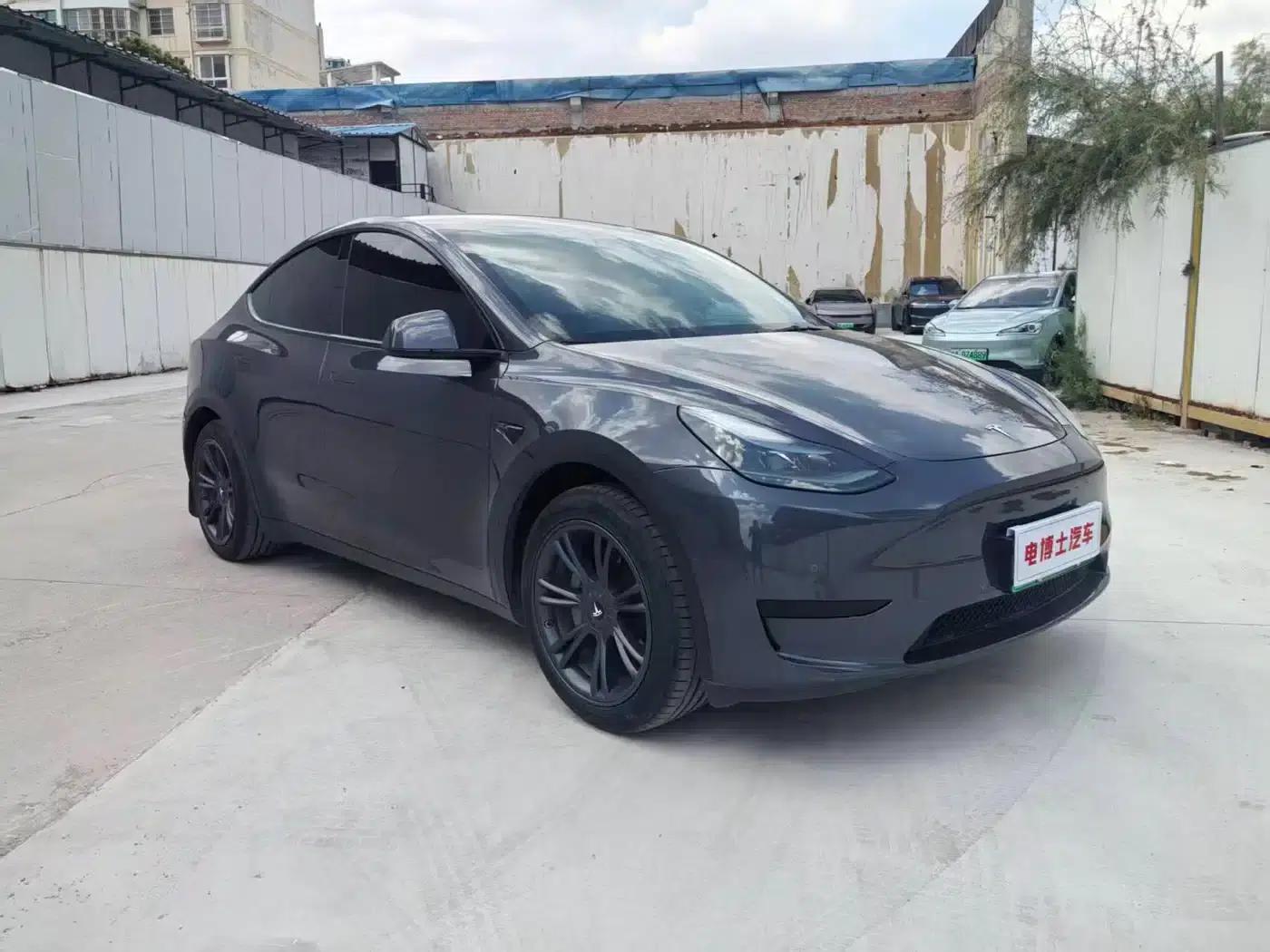 Model Y 2022 Facelift Rear-Wheel Drive Version — миниатюра 3