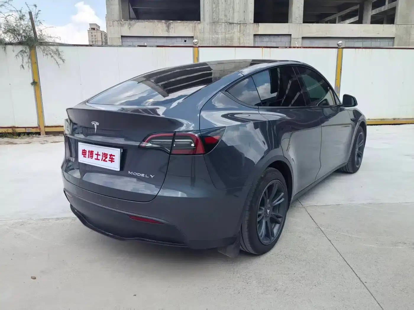 Model Y 2022 Facelift Rear-Wheel Drive Version — миниатюра 7