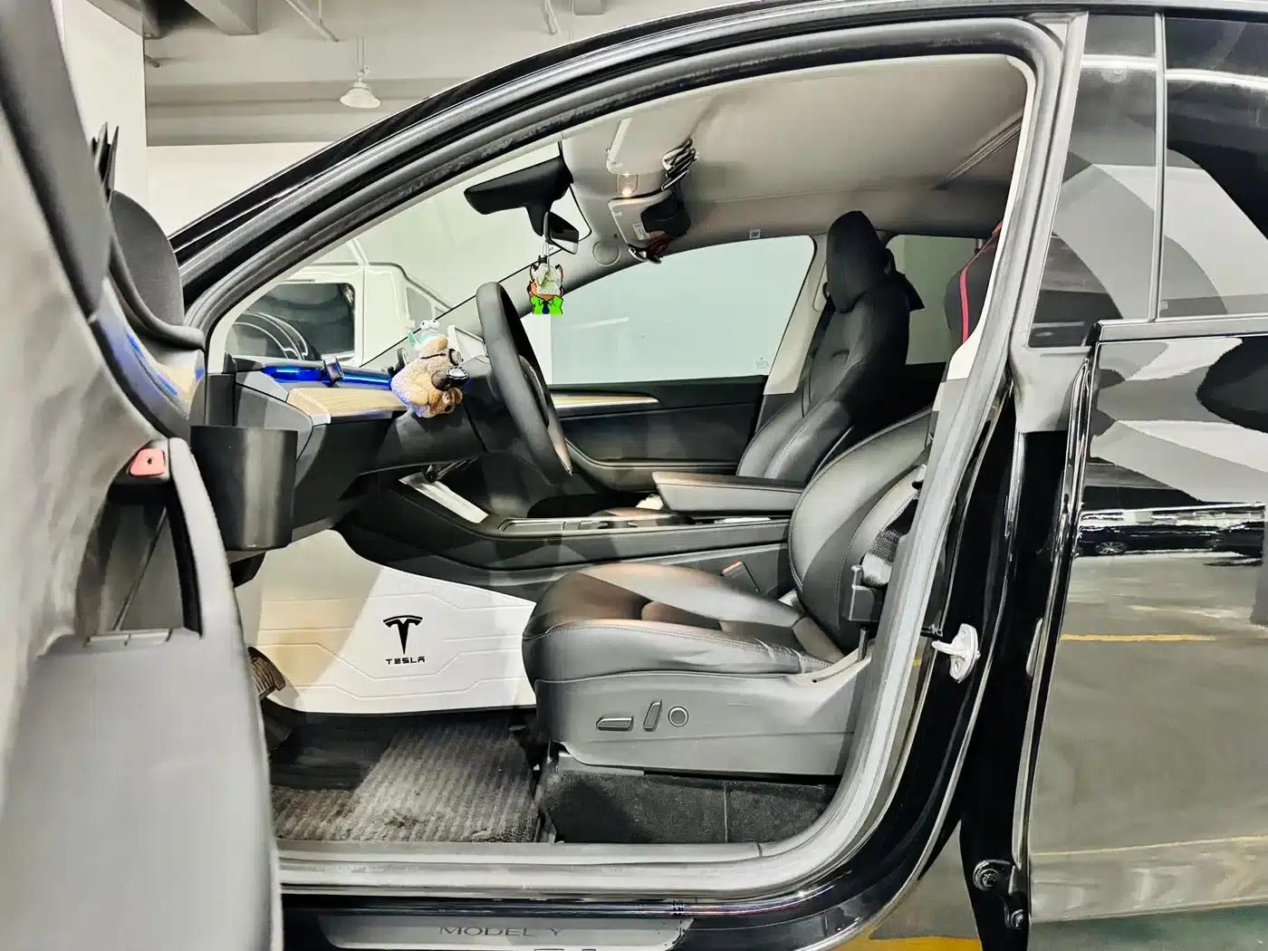 Model Y 2022 Facelift Rear-Wheel Drive Version — миниатюра 8