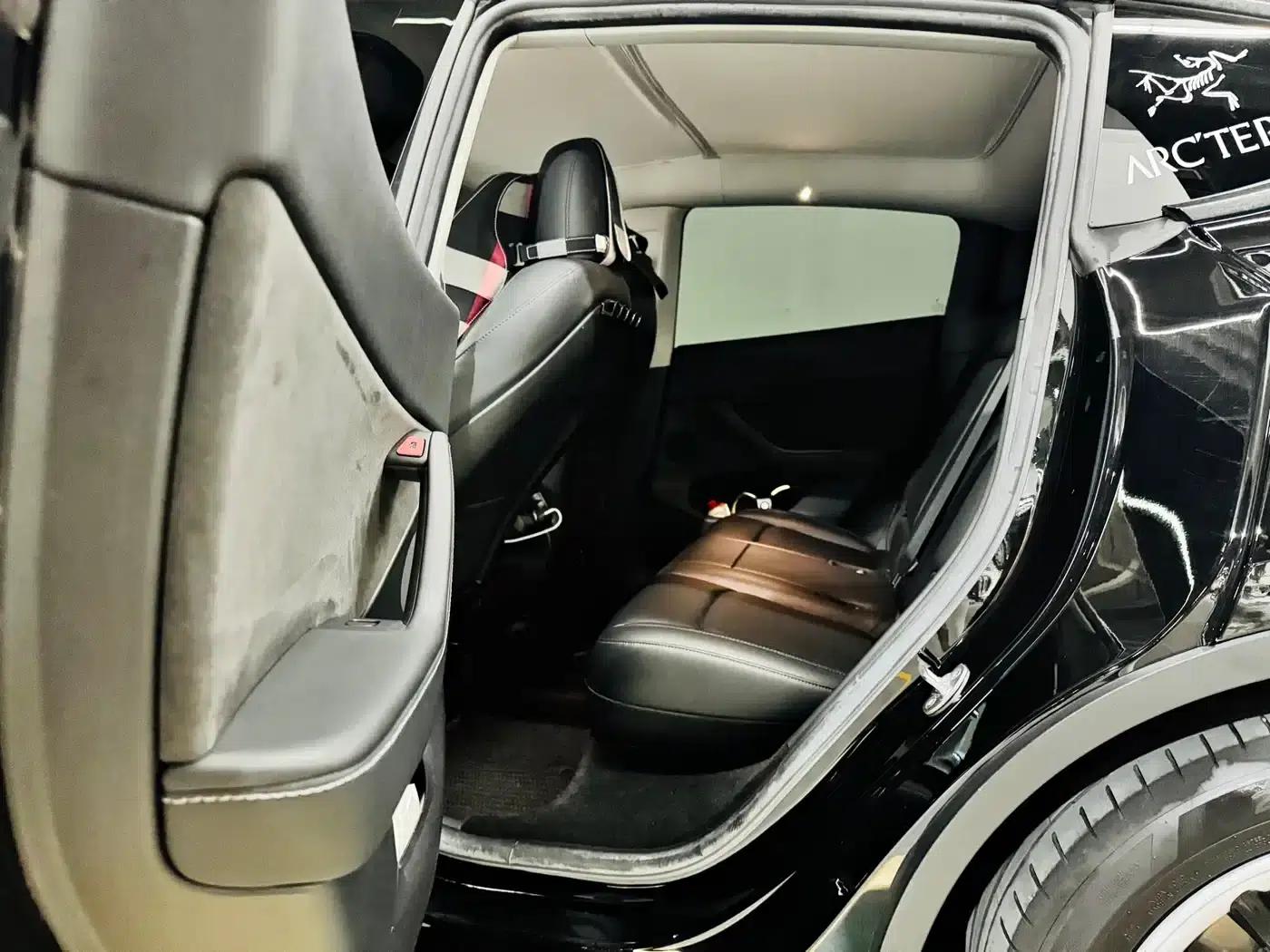Model Y 2022 Facelift Rear-Wheel Drive Version — миниатюра 9