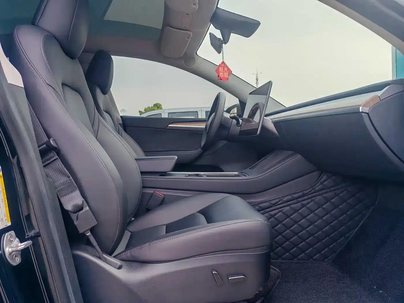 Model Y 2022 Rear-Wheel Drive — миниатюра 12