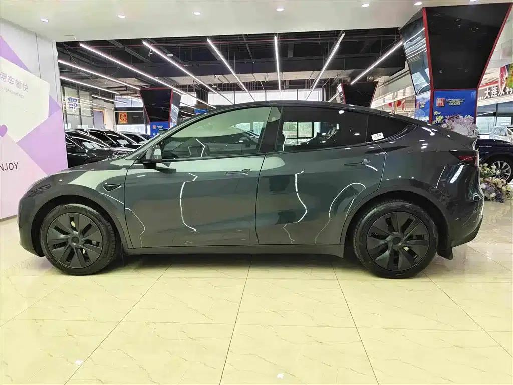 Model Y 2024 Long Range All-Wheel Drive — миниатюра 7