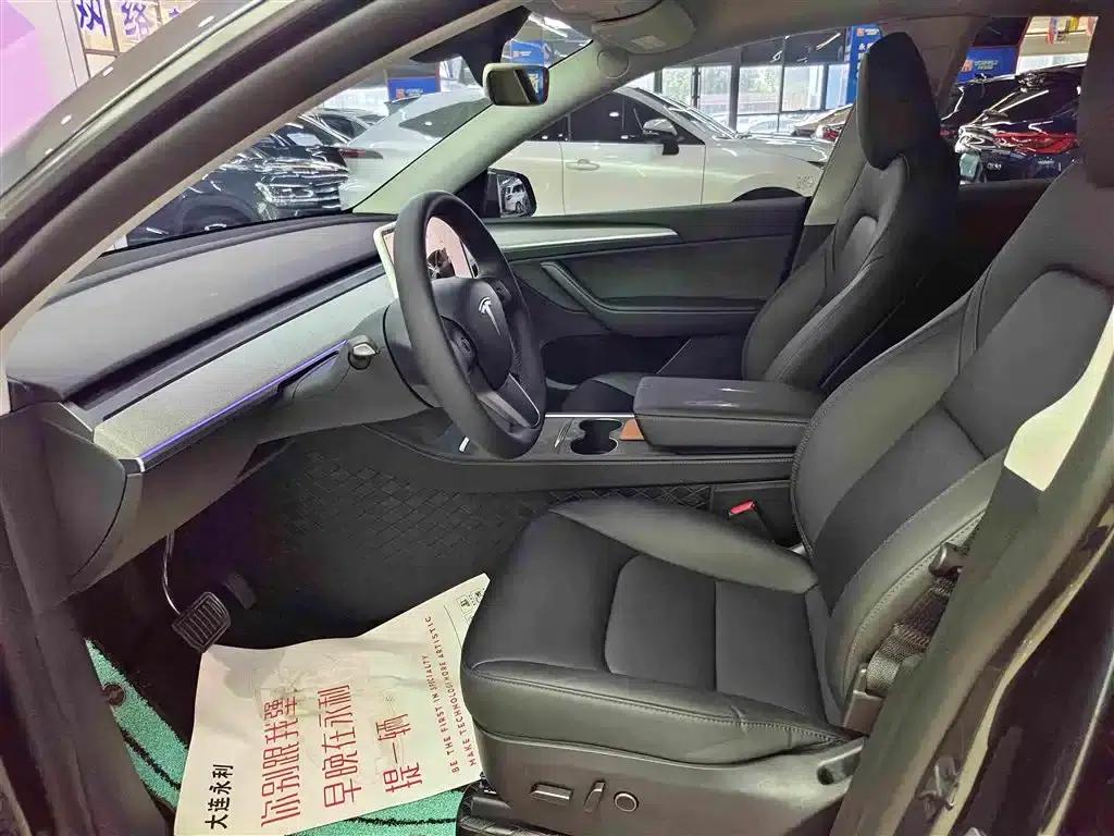 Model Y 2024 Long Range All-Wheel Drive — миниатюра 10