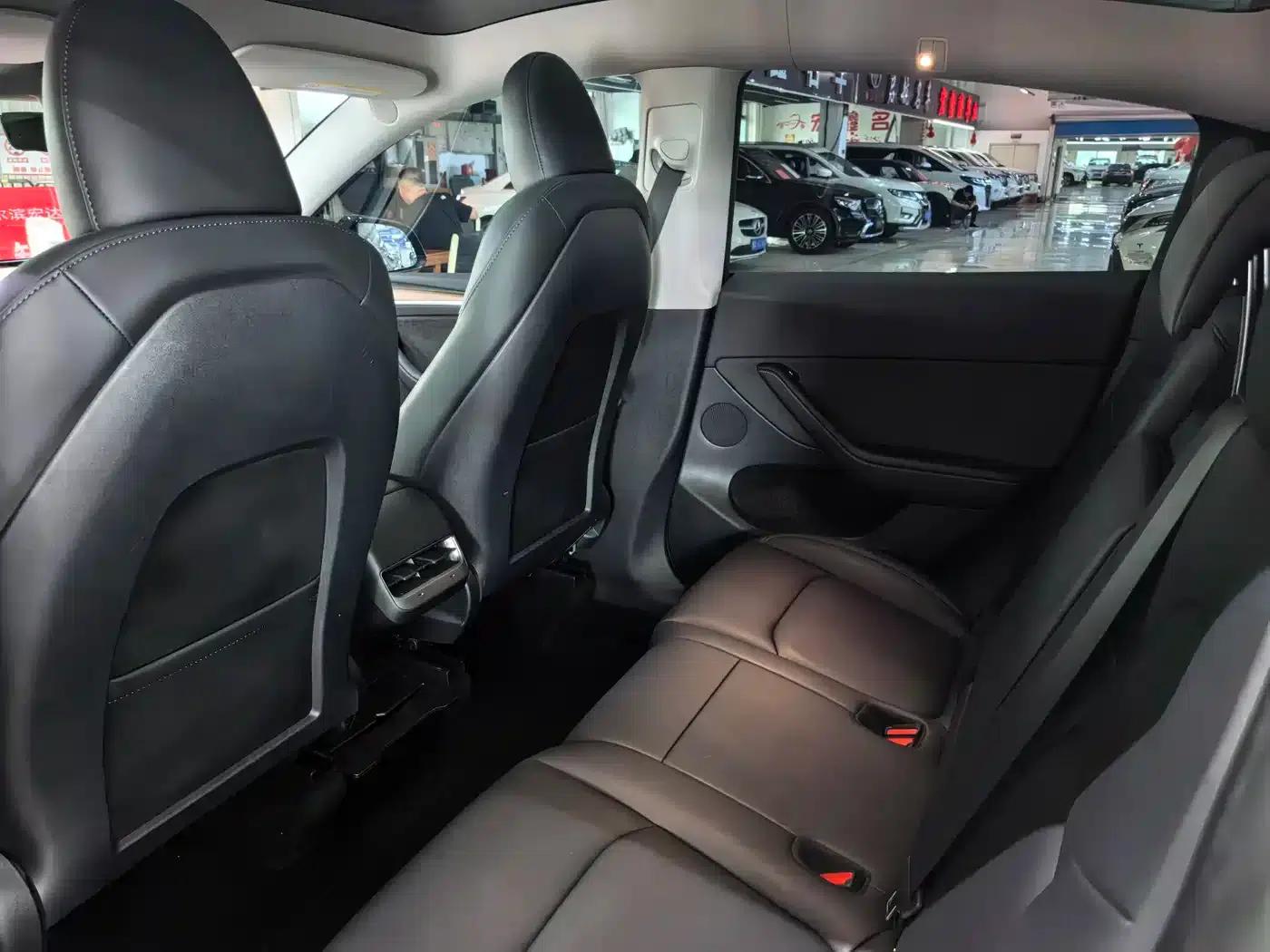Model Y 2022 Facelift Rear-Wheel Drive Version — миниатюра 16