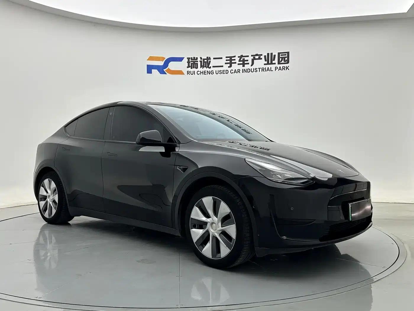 Model Y 2022 Facelift Rear-Wheel Drive Version — миниатюра 3