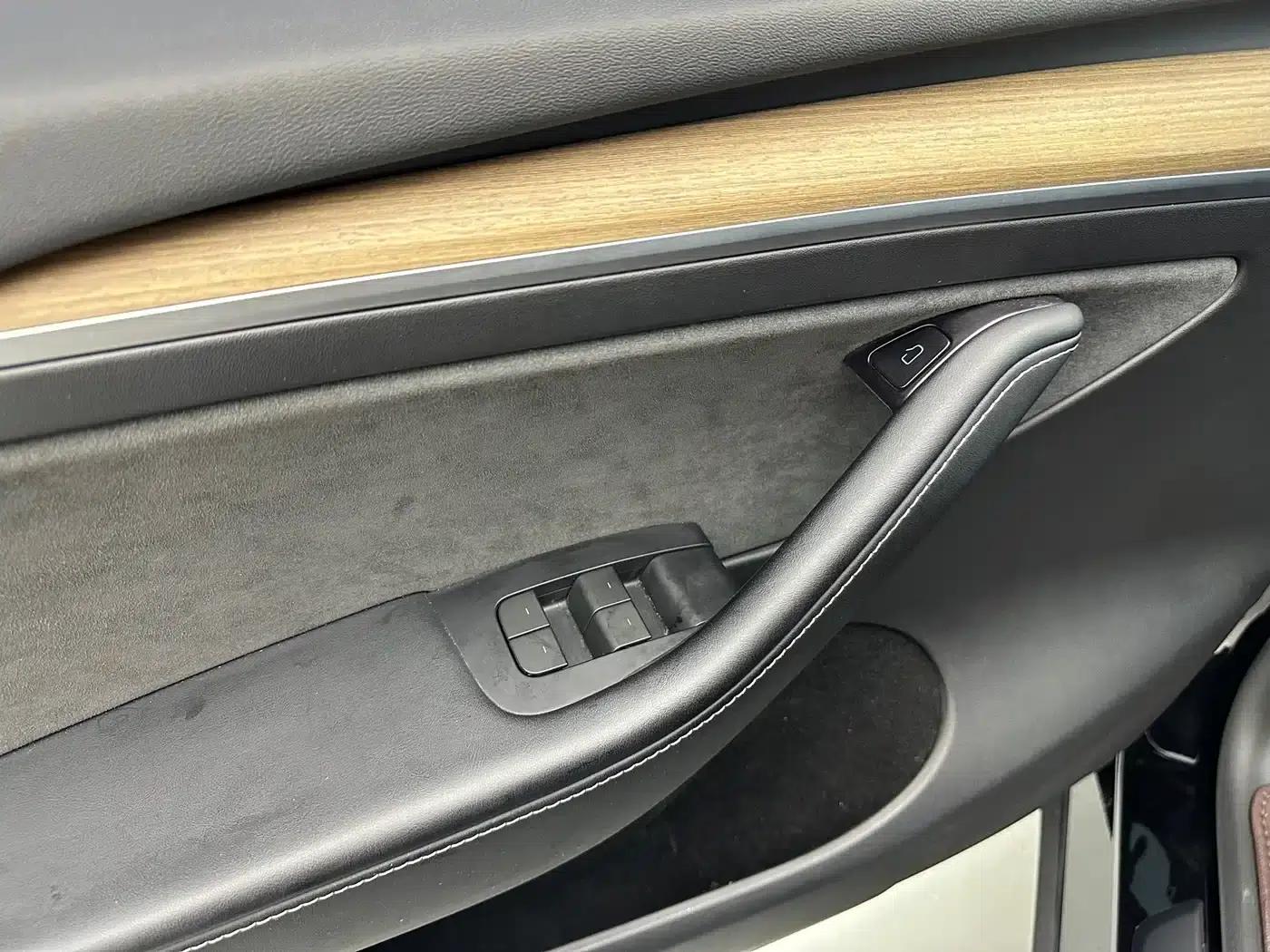 Model Y 2022 Facelift Rear-Wheel Drive Version — миниатюра 24