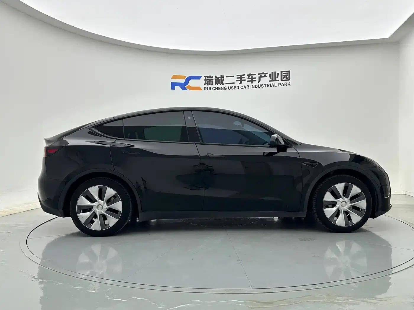 Model Y 2022 Facelift Rear-Wheel Drive Version — миниатюра 4
