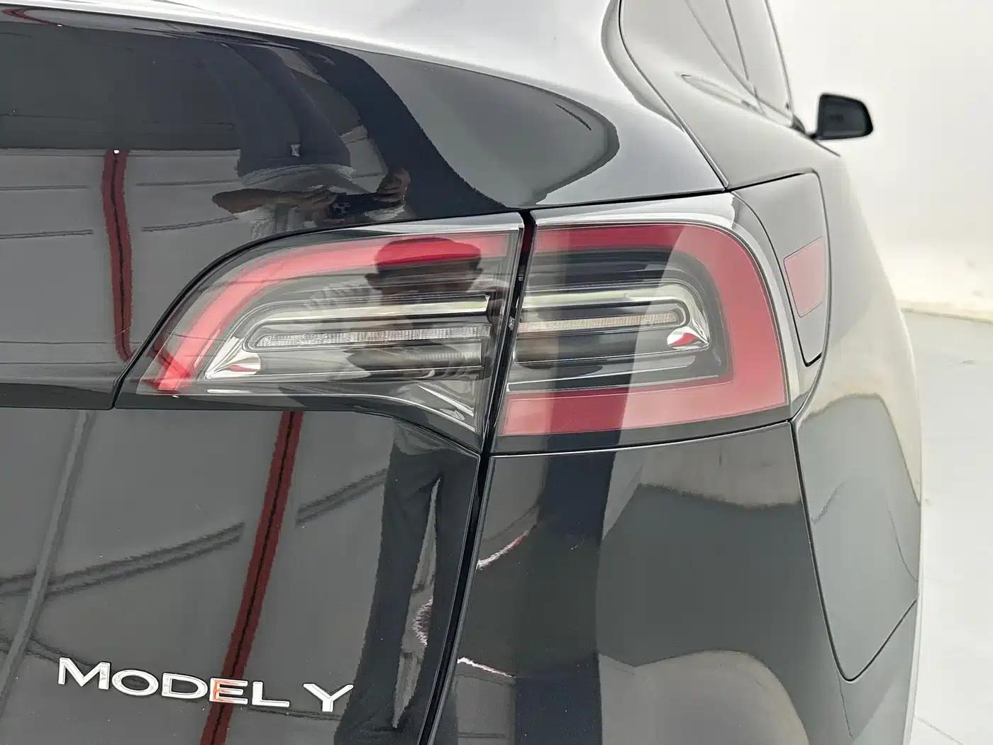 Model Y 2022 Facelift Rear-Wheel Drive Version — миниатюра 32