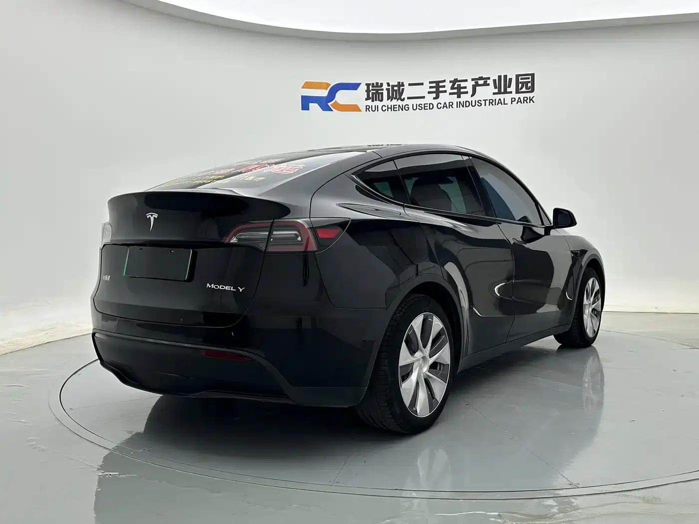 Model Y 2022 Facelift Rear-Wheel Drive Version — миниатюра 5
