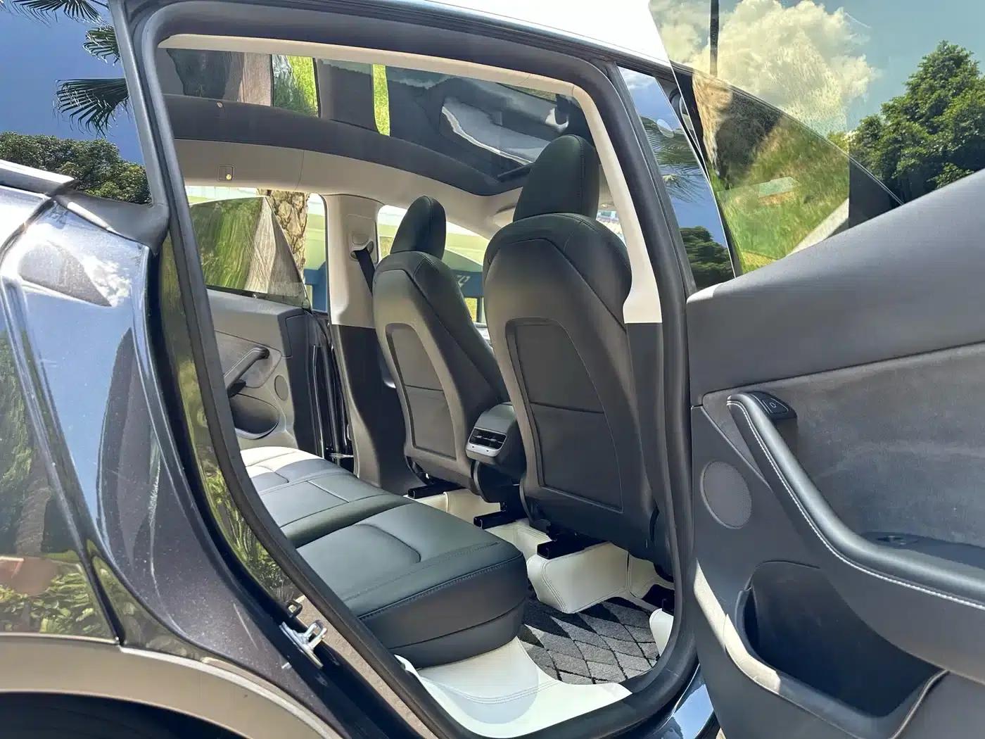 Model Y 2024 Rear-Wheel Drive — миниатюра 11