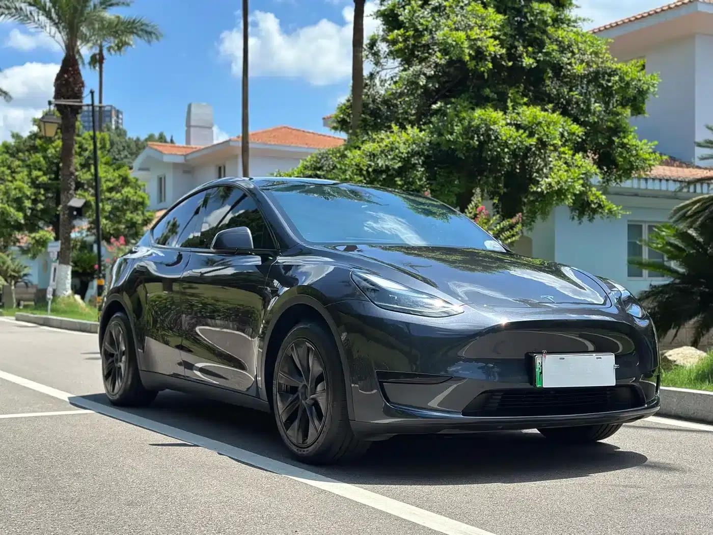 Model Y 2024 Rear-Wheel Drive — миниатюра 3