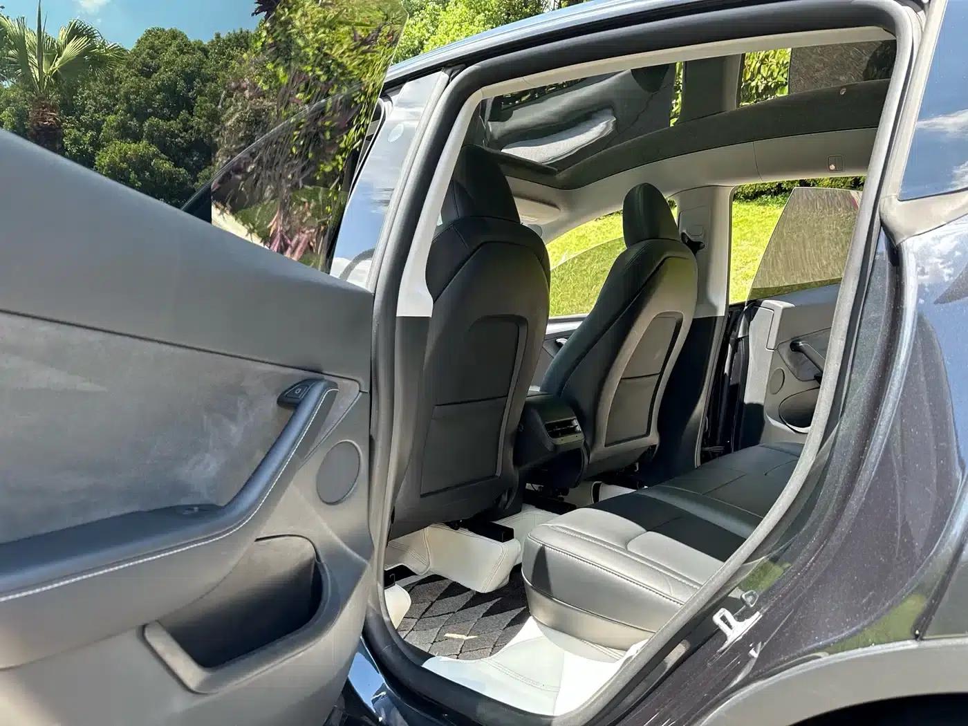 Model Y 2024 Rear-Wheel Drive — миниатюра 9