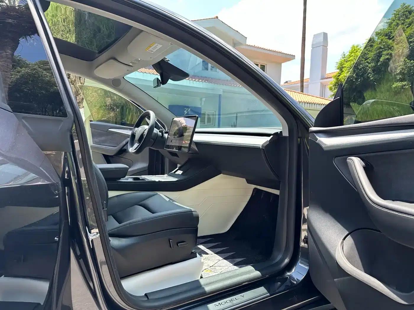 Model Y 2024 Rear-Wheel Drive — миниатюра 10
