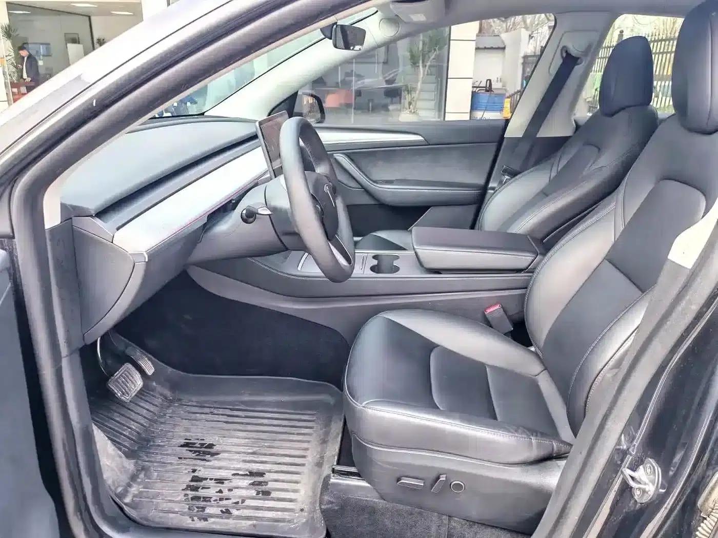 Model Y 2024 Rear-Wheel Drive — миниатюра 5