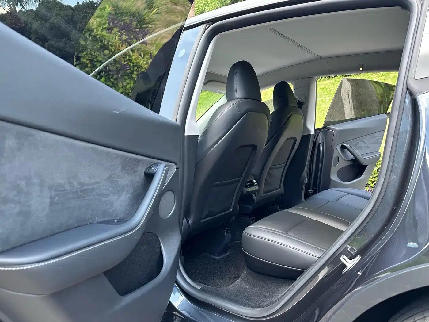 Model Y 2024 Long Range All-Wheel Drive — миниатюра 9