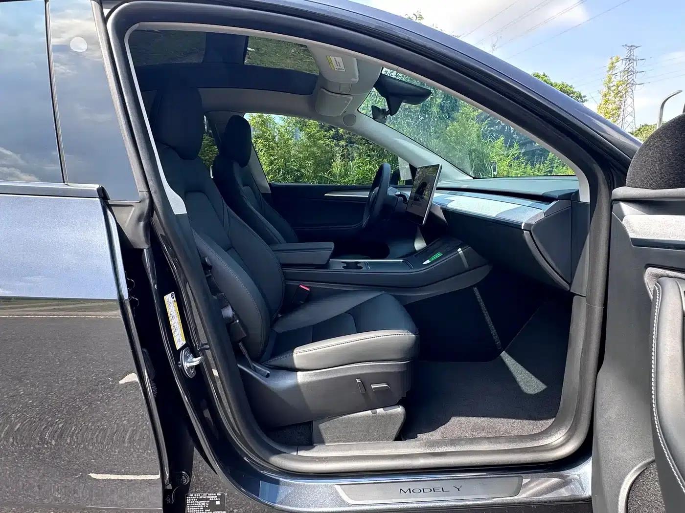 Model Y 2024 Rear-Wheel Drive — миниатюра 16
