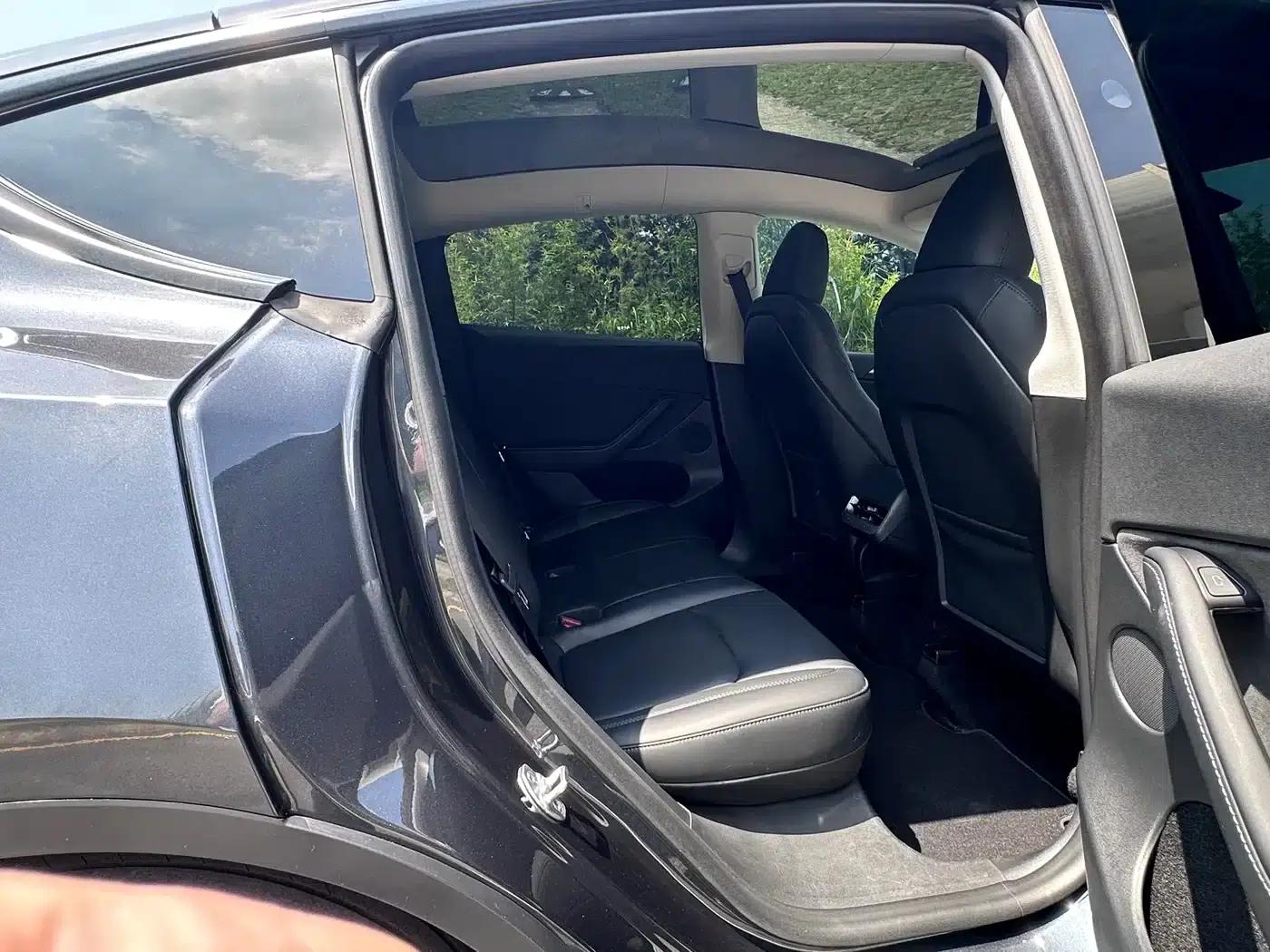 Model Y 2024 Rear-Wheel Drive — миниатюра 17