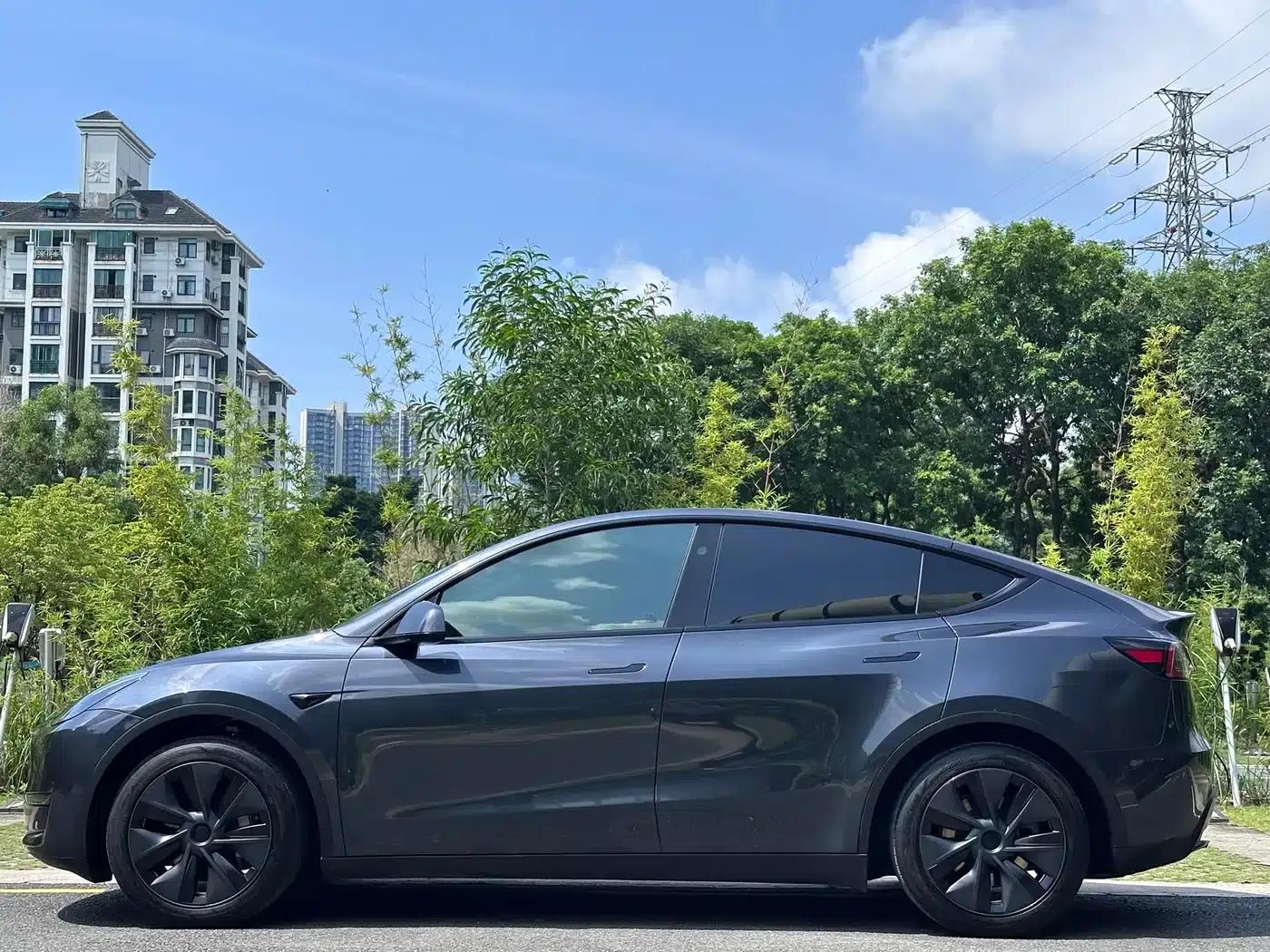 Model Y 2024 Rear-Wheel Drive — миниатюра 36