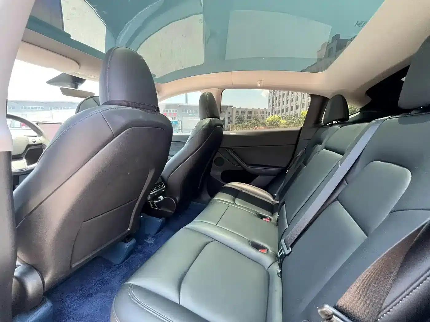 Model Y 2024 Rear-Wheel Drive — миниатюра 6