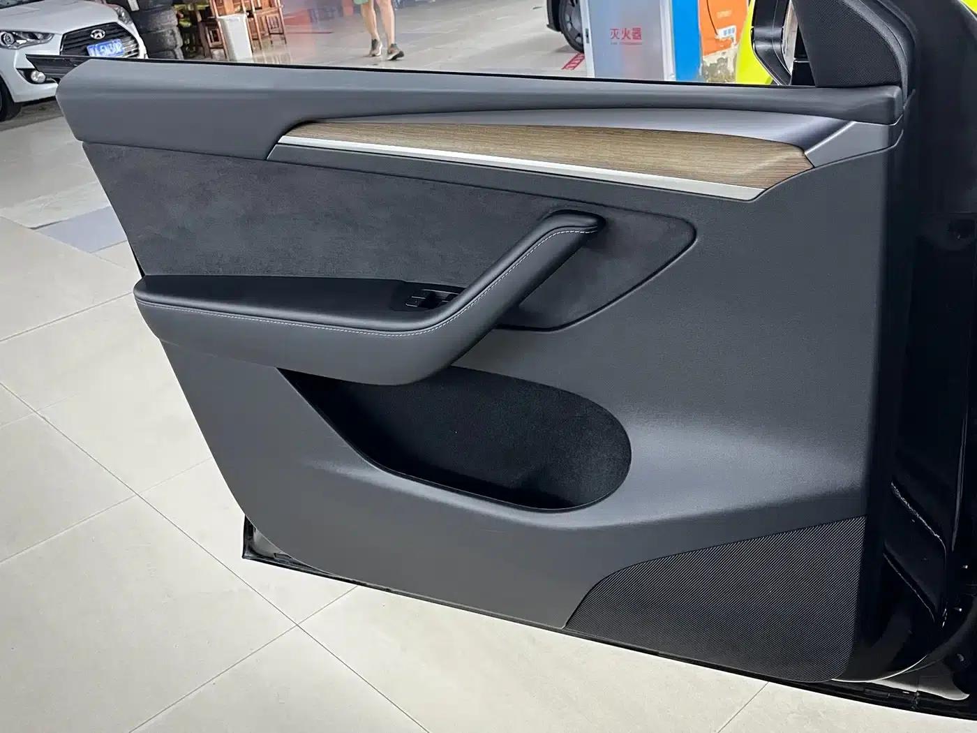 Model Y 2022 Facelift Rear-Wheel Drive Version — миниатюра 12