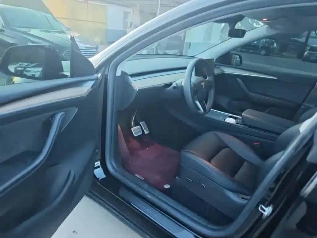 Model Y 2022 Facelift Long Range All-Wheel Drive Version — миниатюра 16