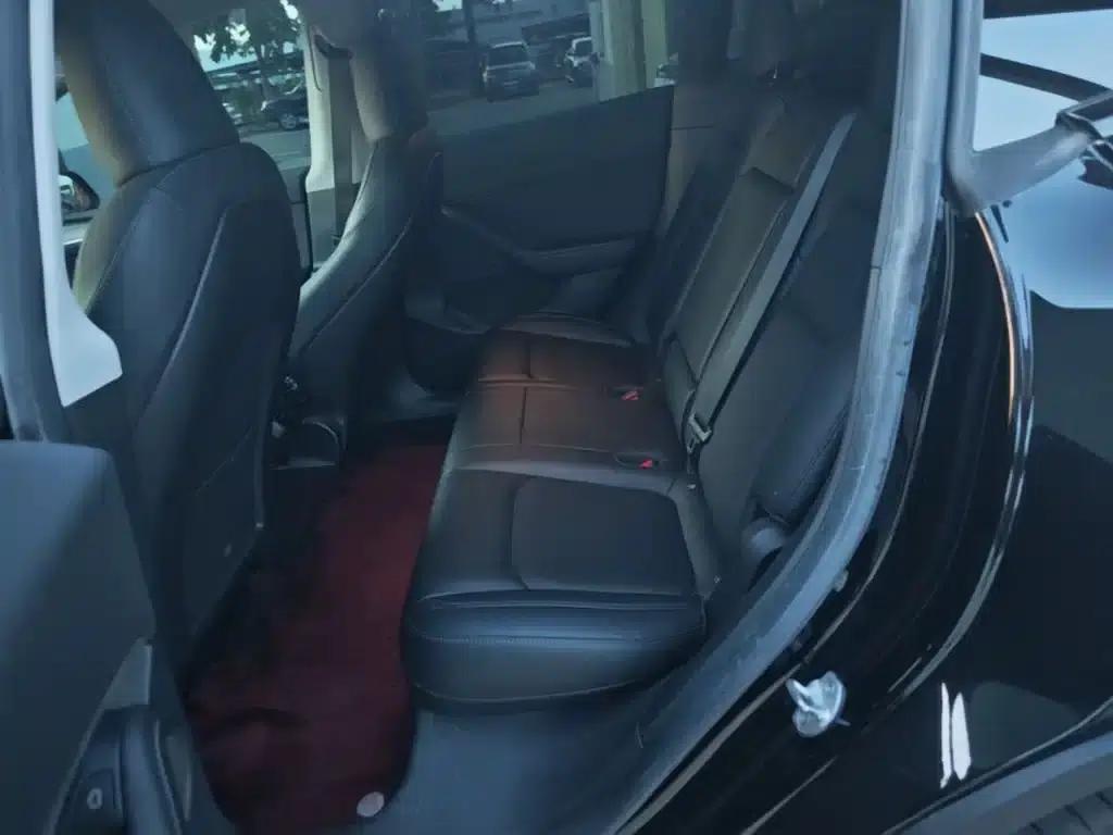Model Y 2022 Facelift Long Range All-Wheel Drive Version — миниатюра 17