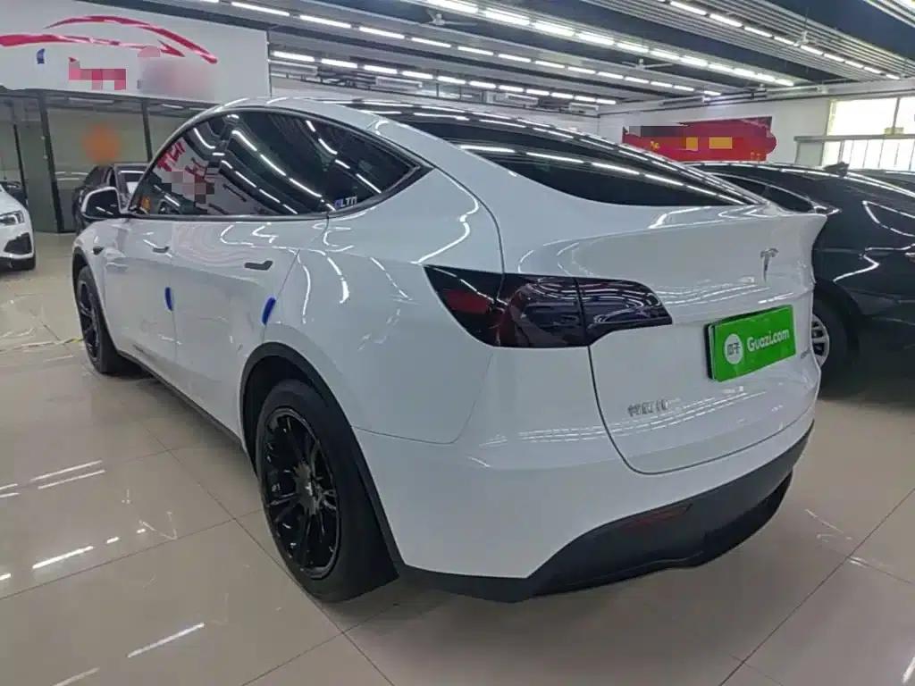 Model Y 2024 Rear-Wheel Drive — миниатюра 5