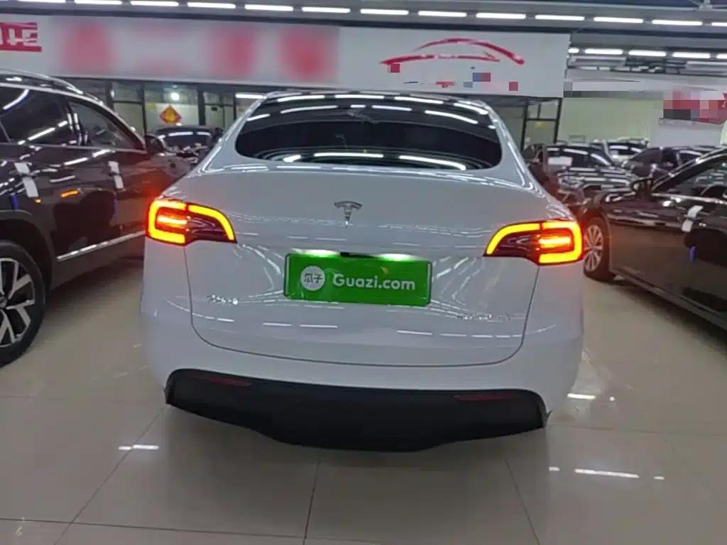 Model Y 2024 Rear-Wheel Drive — миниатюра 6