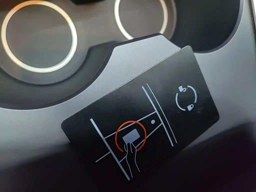 Model Y 2024 Rear-Wheel Drive — миниатюра 9