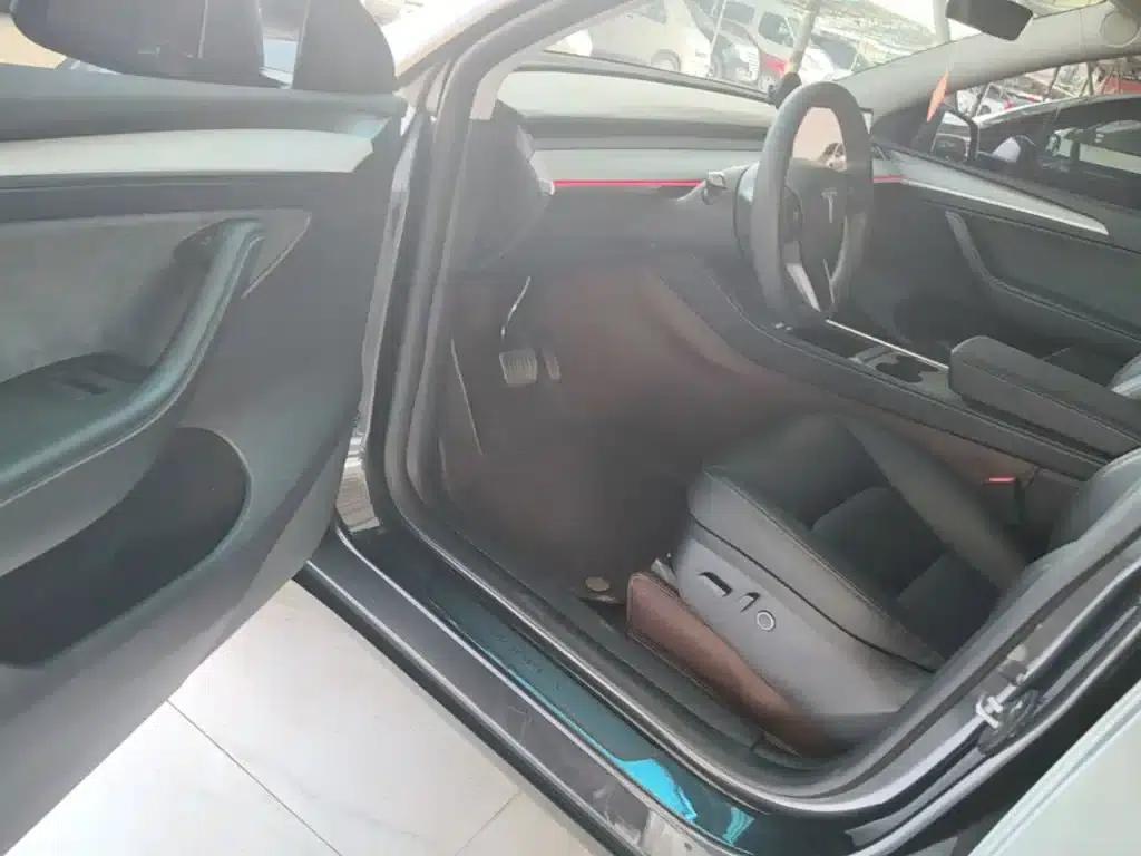 Model Y 2024 Rear-Wheel Drive — миниатюра 16