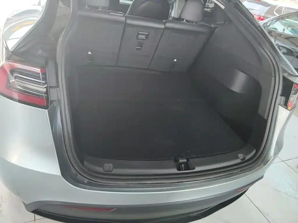 Model Y 2024 Rear-Wheel Drive — миниатюра 19