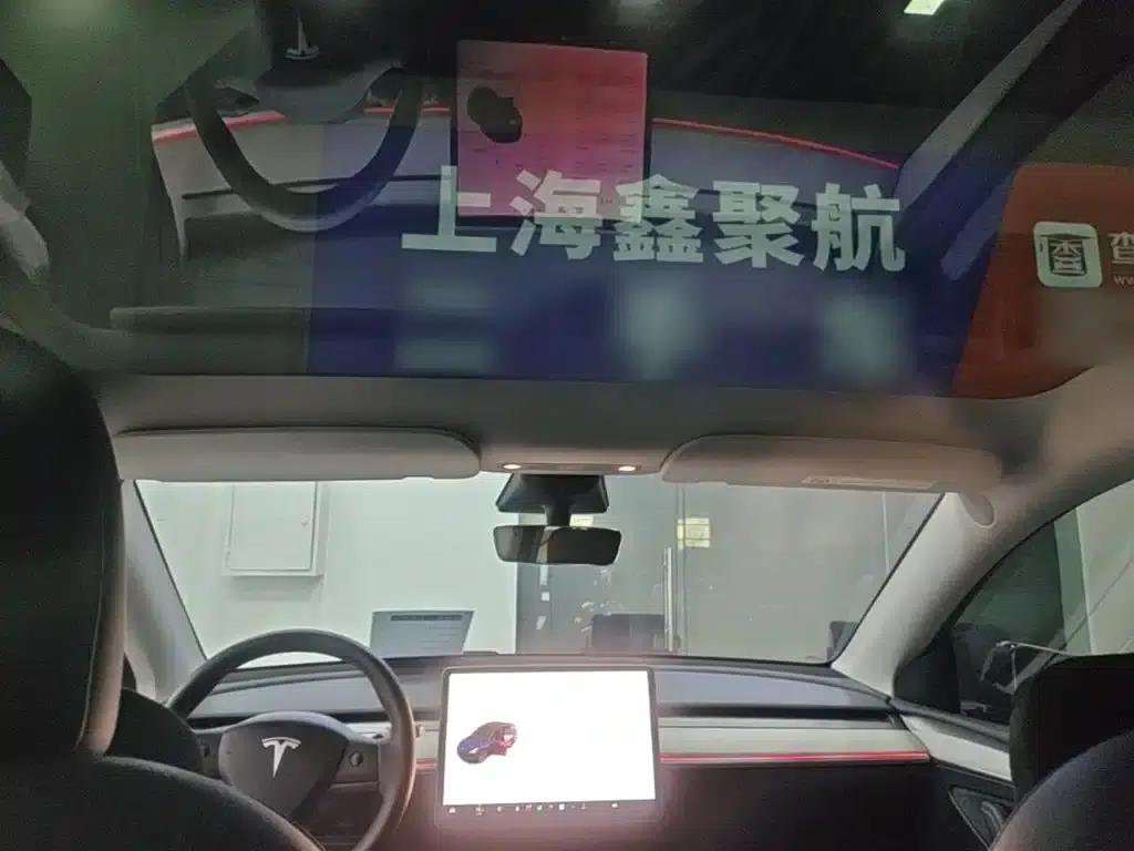 Model Y 2023 Rear-Wheel Drive — миниатюра 18