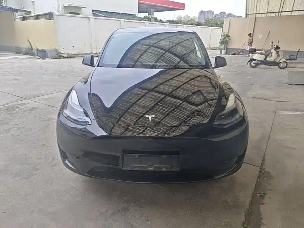 Model Y 2023 Rear-Wheel Drive — миниатюра 3