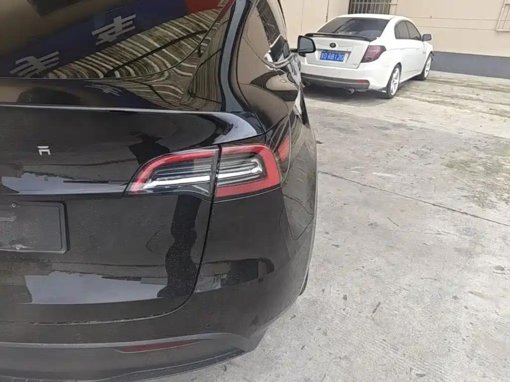 Model Y 2023 Rear-Wheel Drive — миниатюра 8