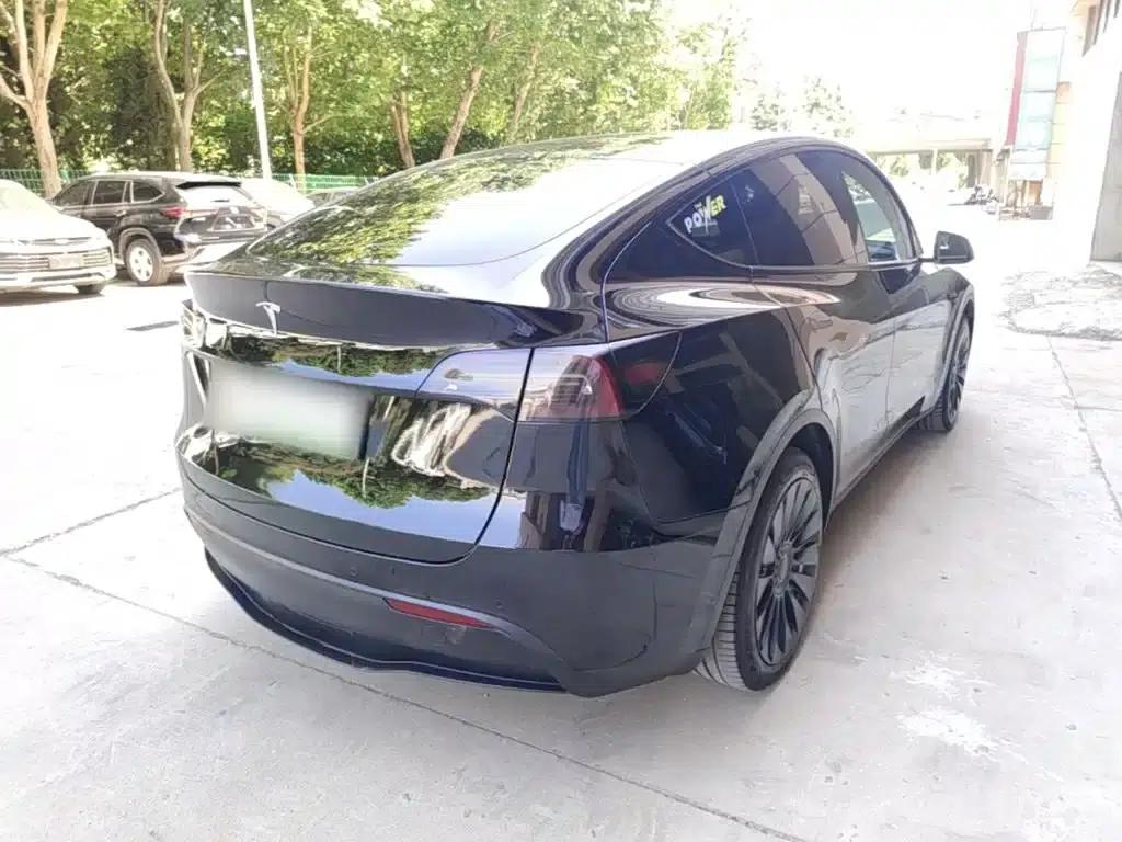Model Y 2022 Facelift Rear-Wheel Drive Version — миниатюра 7