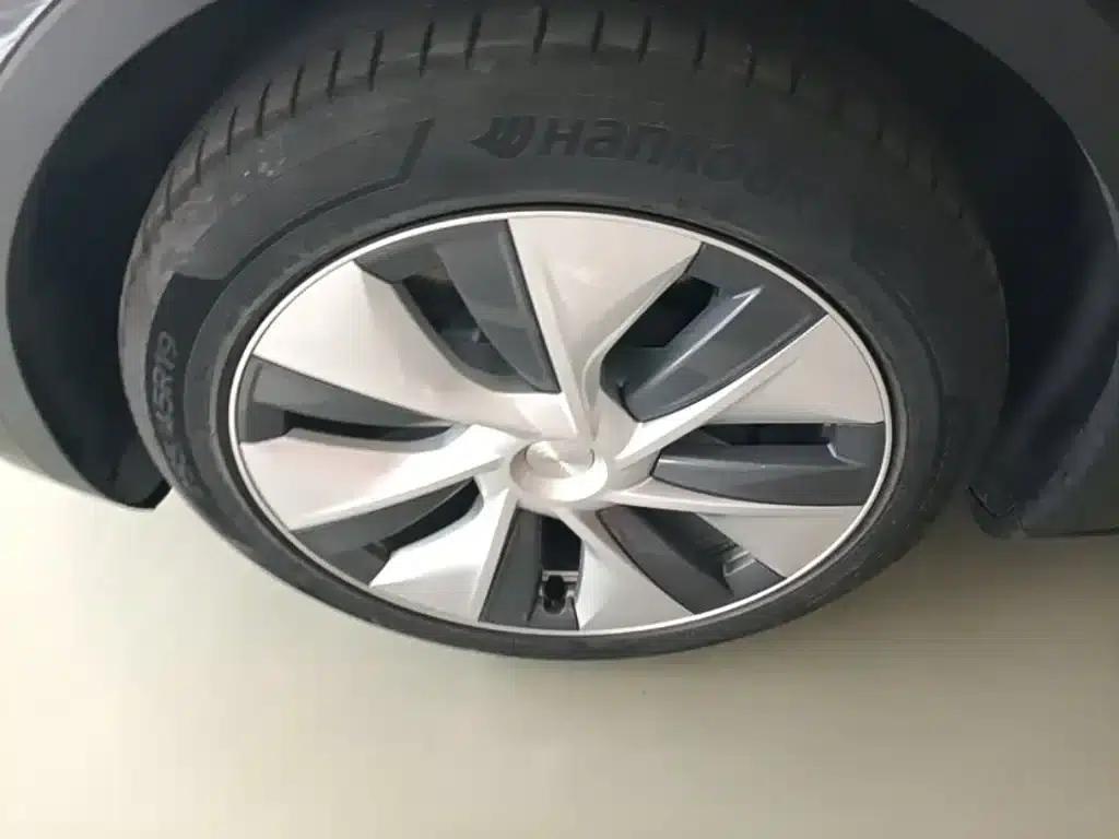Model Y 2022 Facelift Rear-Wheel Drive Version — миниатюра 23