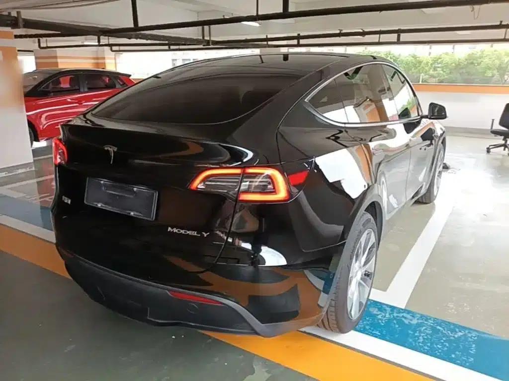 Model Y 2022 Facelift Rear-Wheel Drive Version — миниатюра 7
