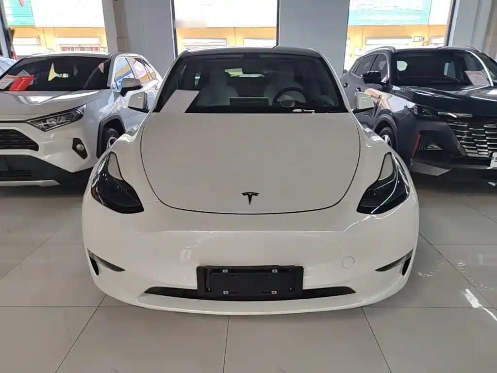 Model Y 2021 Long Range All-Wheel Drive 3D7 — миниатюра 3